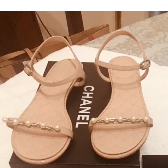 CHANEL Shoes - Chanel shoes size 41c pattern leather NEW